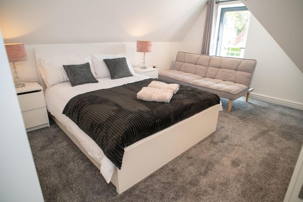 Rosey Lodge -1Bedroom Cousy Flat - Parking, Netflix, Wifi - Close To Blenheim Palace & Oxford - F5 Kidlington Buitenkant foto